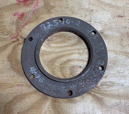 Picture of Plate RETAINER SEAL / TRANSMISSION CASE